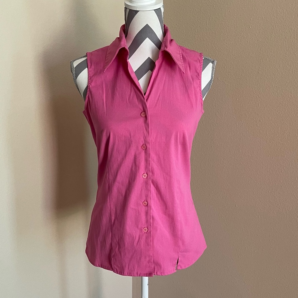 Pink Sleeveless Button-Up Top - Como - Size: Small